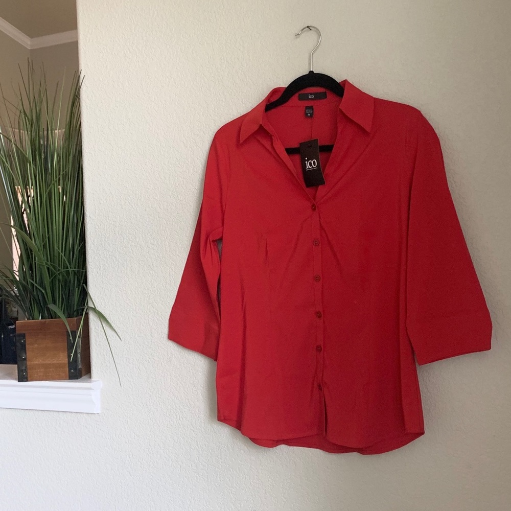 NWT ICO Uniform Top